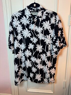 Kenny Flowers Black & White Palm-Print Camp Shirt